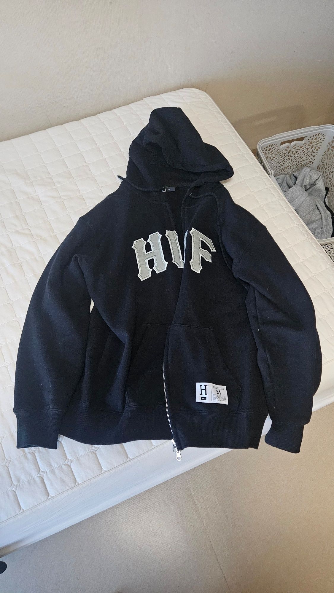 MUSINSA公式 | HUF APPLIQUE ARCH LOGO HOODIE ZIP UP [BLACK]