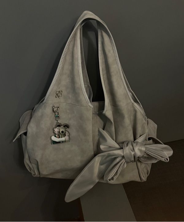 MUSINSA | SIWEOL107 [Vegan Nubuck] Bow Shoulder Bag (Light Grey)