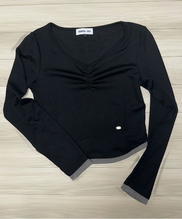 MUSINSA | GENERAL IDEA V-neck shirring layered T-shirt