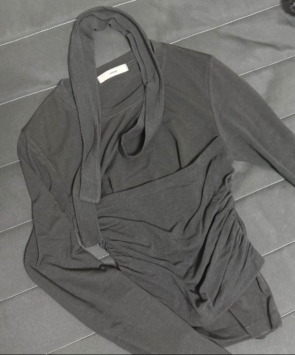 Tシャツ・カットソー ETMON Layered Shirring Scarf TShirt, Black MUSINSA | ETMON Layered Shirring Scarf T-Shirt, Black