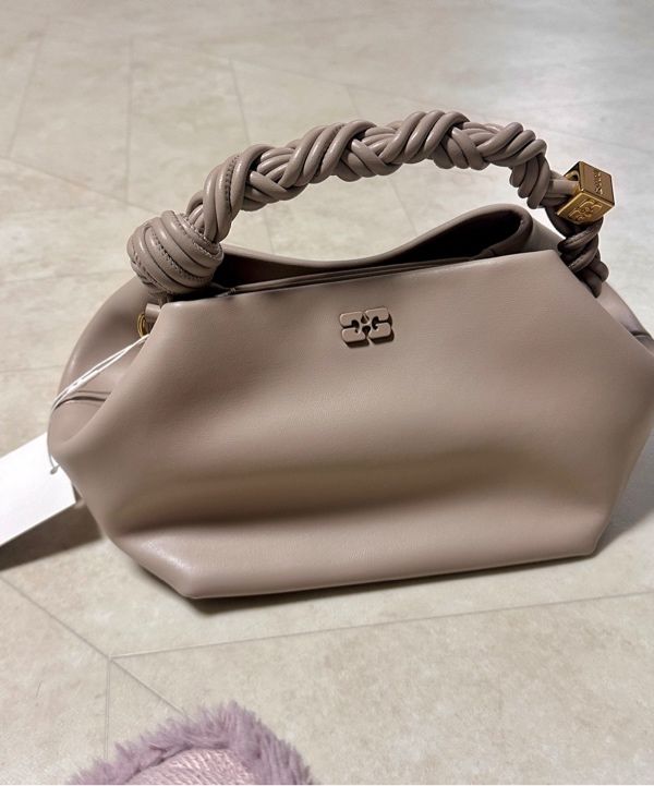 ★Ganni★ Small Gani Boo Crossbody Bag Dusty Blue A6085766 A MUSINSA | GANNI Small Gani Boo Crossbody Bag - Dusty Blue