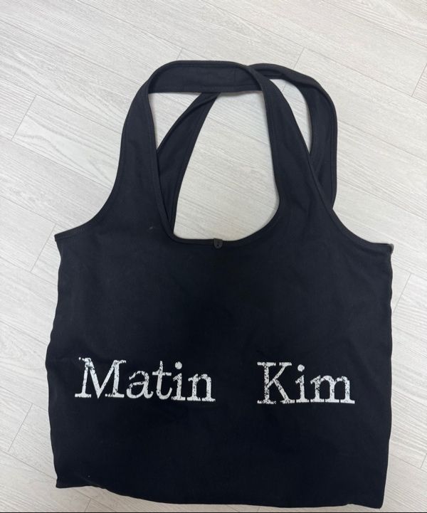 Matin Kim Black Logo Case マットブラック Matin Kim Black Logo Case マットブラック casetify Matin Kim