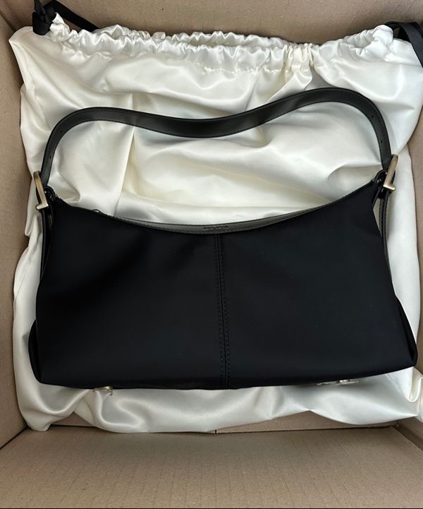 MUSINSA公式 | FOLNUA MINI BATEAU BAG - NYLON [2COLOR]