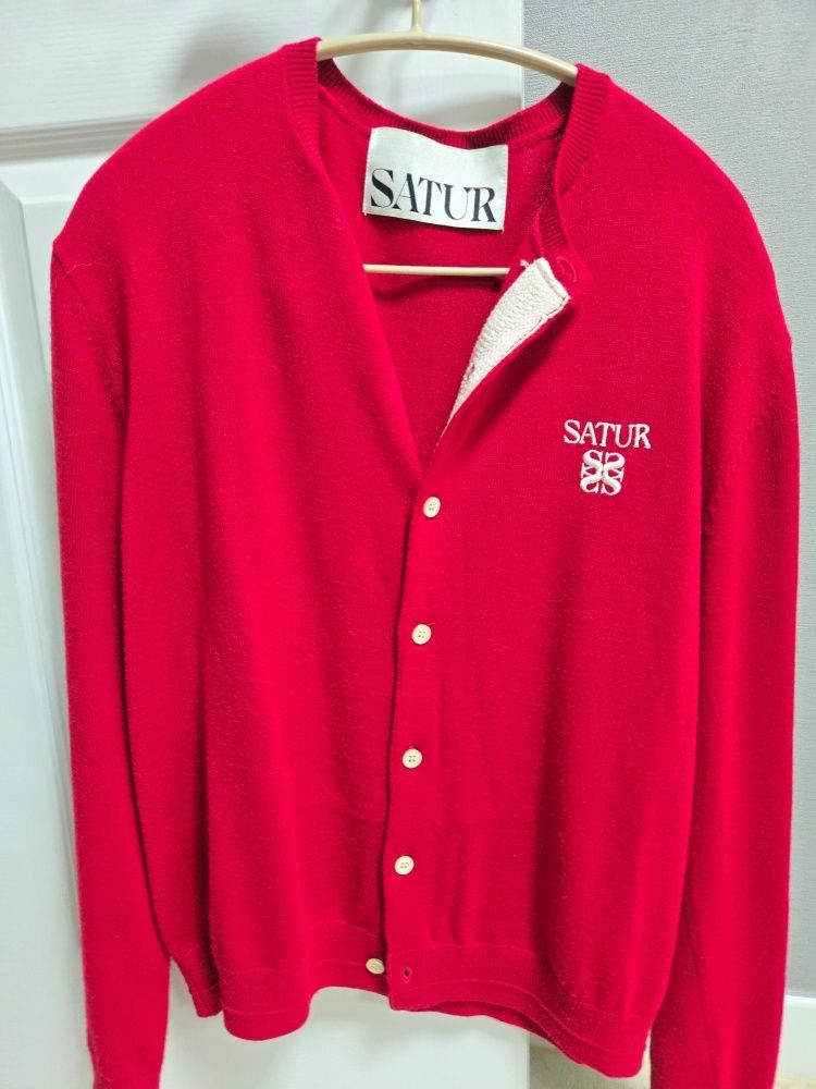 MUSINSA公式 | SATUR Lauren Basic Crew Neck Fine Cardigan Red