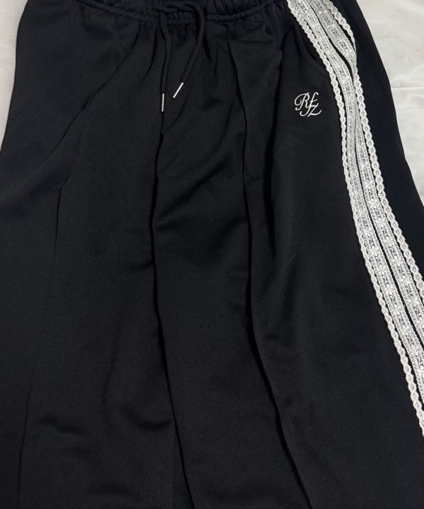 MUSINSA | ROSÉ FRANTZ Lace Jersey Track Pants [Rose Red]