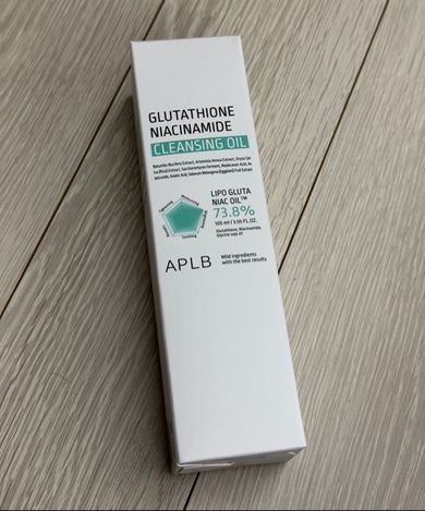 aplb glutathione niacinamide cleansing oil 105ml What is Glutathione and Why Is It Called the 'Master Antioxidant'? main image 1