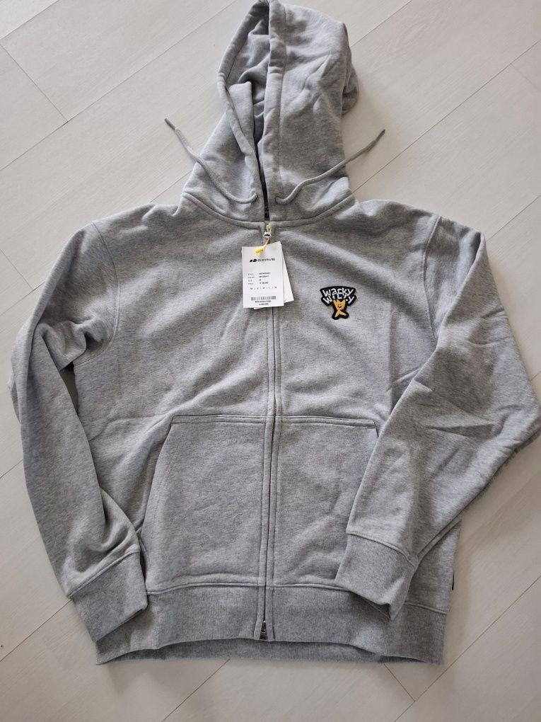 MUSINSA | WACKY WILLY Basic Logo Hoodie Light Grey