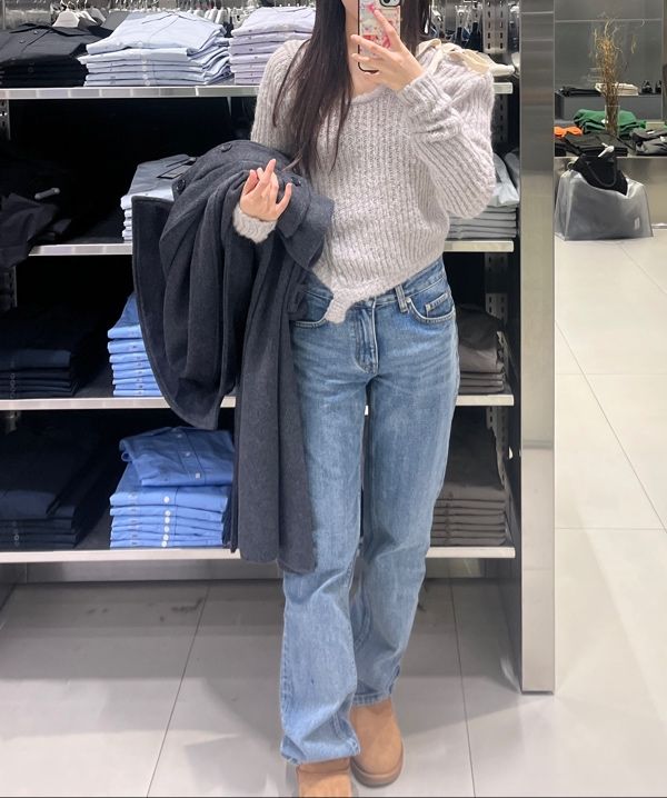 MUSINSA | GLOWNY ISA ASYMMETRICAL KNIT TOP (CORN)