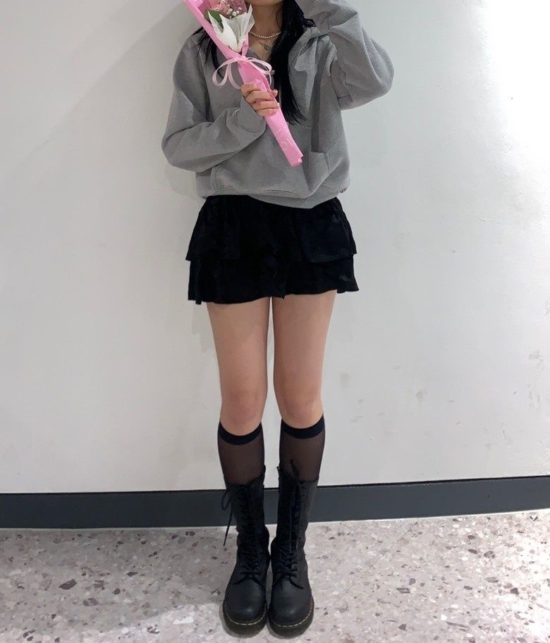 新製品 GLOWNY CIAO V CUT HOODIE Sサイズ MUSINSA公式 | GLOWNY CIAO V CUT HOODIE (GRAY)