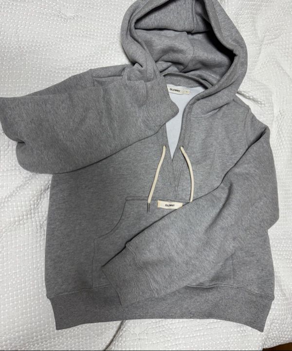MUSINSA | GLOWNY CIAO V CUT HOODIE (GRAY)