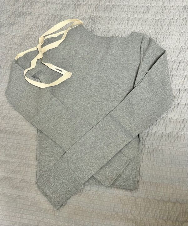 MUSINSA | GLOWNY LOUISA LONG SLEEVE (GRAY)