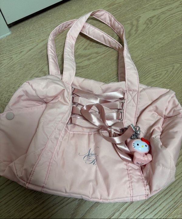 【NIIER NOR】LACE-UP QUILTING DUFFEL BAG MUSINSA | NIIER NOR LACE-UP QUILTING DUFFEL BAG_PINK