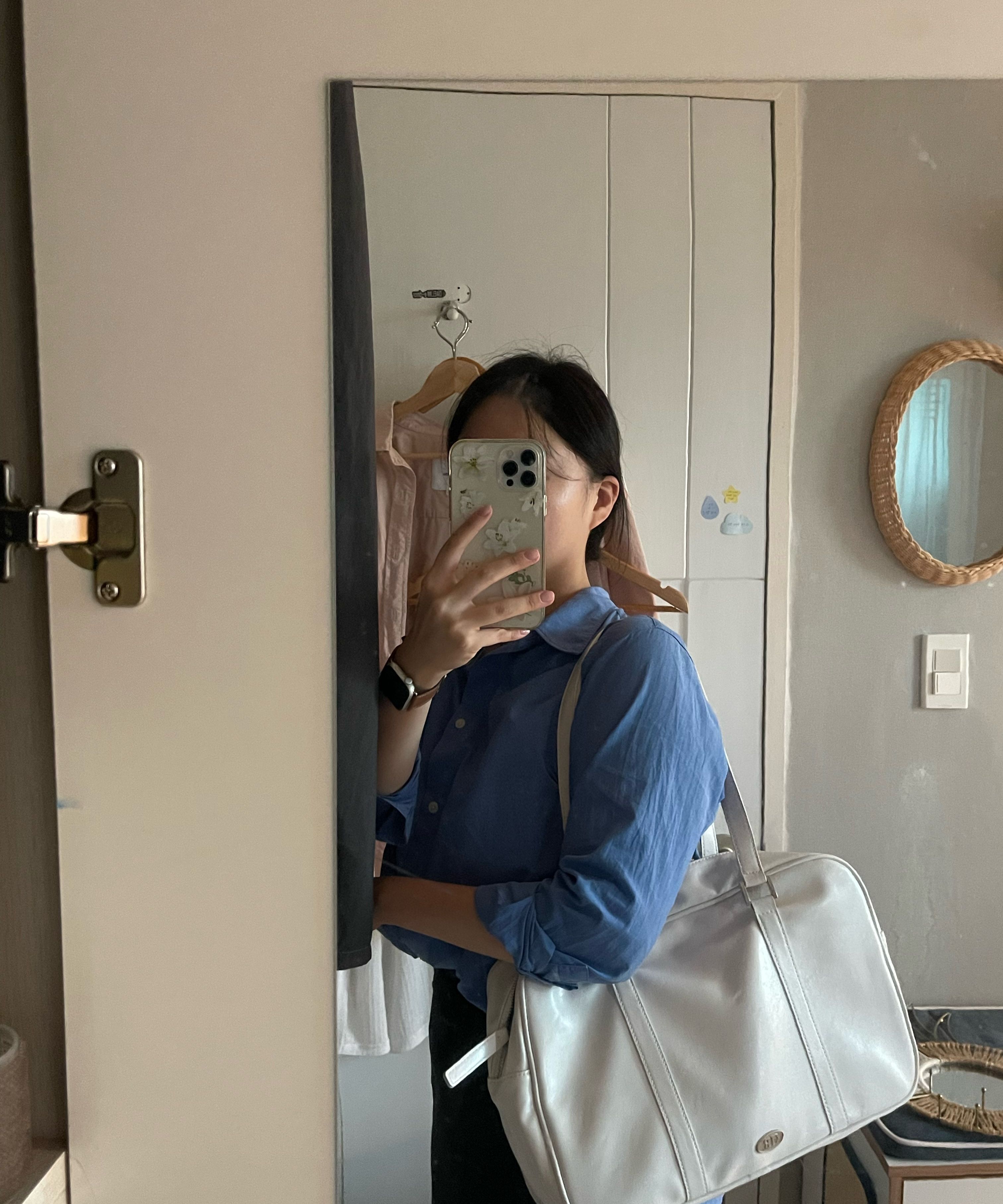 MUSINSA | DUMARO Journey Big Shoulder Bag / Blue