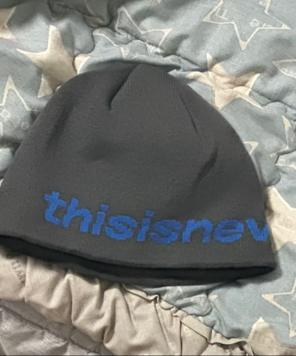 thisisneverthat ビーニー ニット帽　チャコール MUSINSA公式 | thisisneverthat® SP-Logo No Cuff Beanie - Charcoal