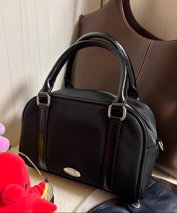 MUSINSA | DUMARO Journey Small Two Way Cross Bag / black