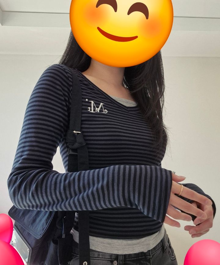 MUSINSA | MUCENT Emma V-neck Striped Long Sleeve T-shirt (2