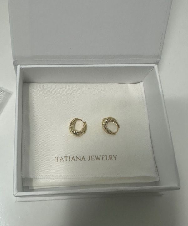 MUSINSA公式 | TATIANA Mystic Twist Hoop Earrings EC3127 (M/L)