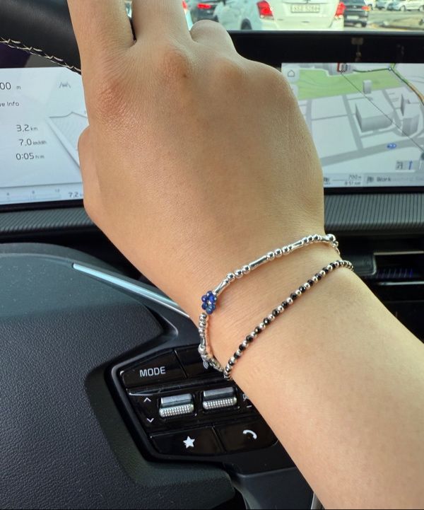 韓国発【Hei】(Silver925) crystal flowers bracelet☆追跡送 MUSINSA公式 | HEI [sv925] crystal flowers bracelet