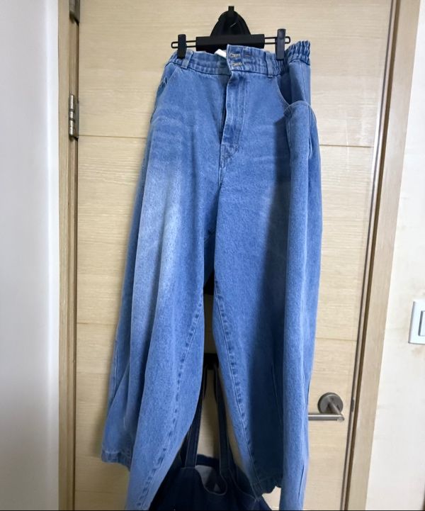 MUSINSA | ANGLAN Pit Pocket Dart Denim Balloon Pants - Denim