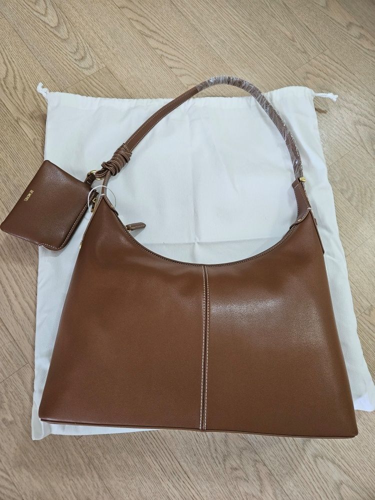 MUSINSA | DEMERIEL Veneta Hobo Bag Medium Cream