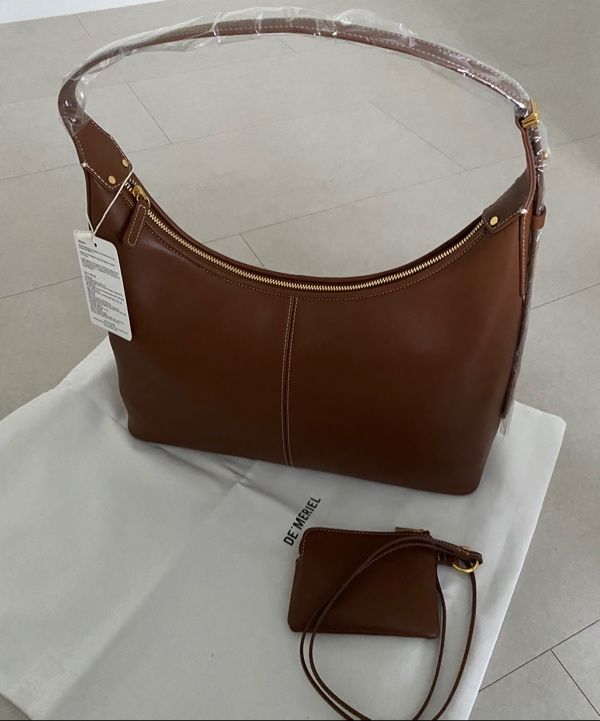 MUSINSA | DEMERIEL Veneta Hobo Bag Medium Wood Brown