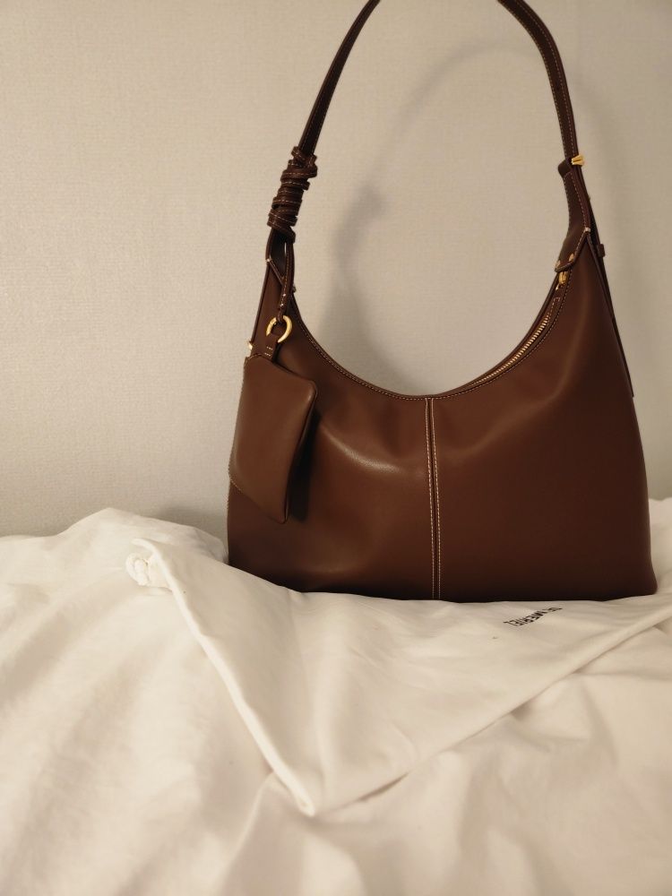 MUSINSA | DEMERIEL Veneta Hobo Bag Medium Wood Brown