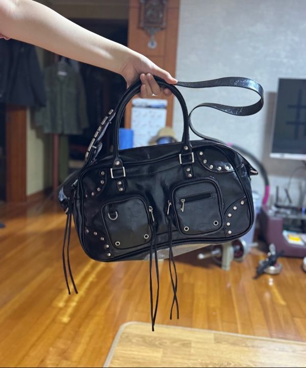 MUSINSA | LECYTO Byron Leather City Bag_[Black]