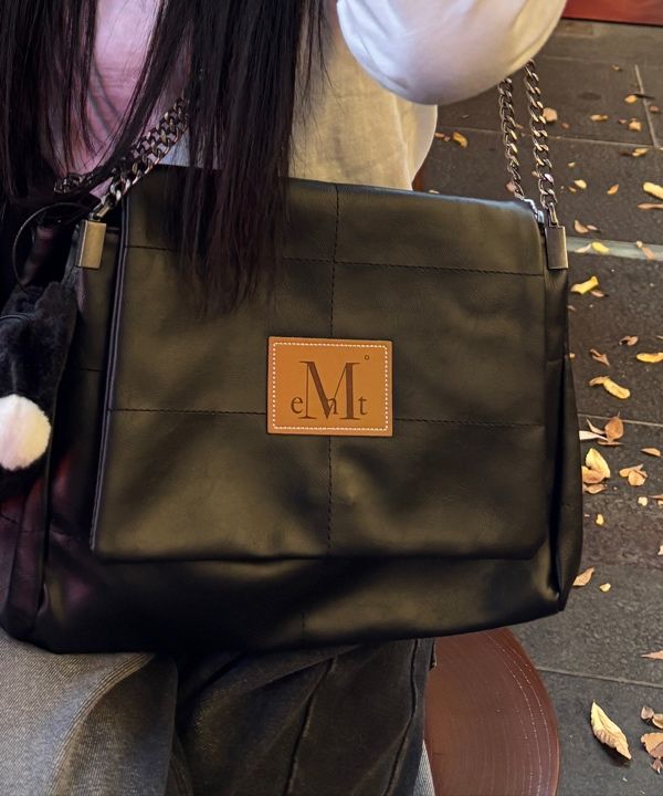 MUSINSA公式 | MUCENT Infinity Leather Chain Shoulder Bag