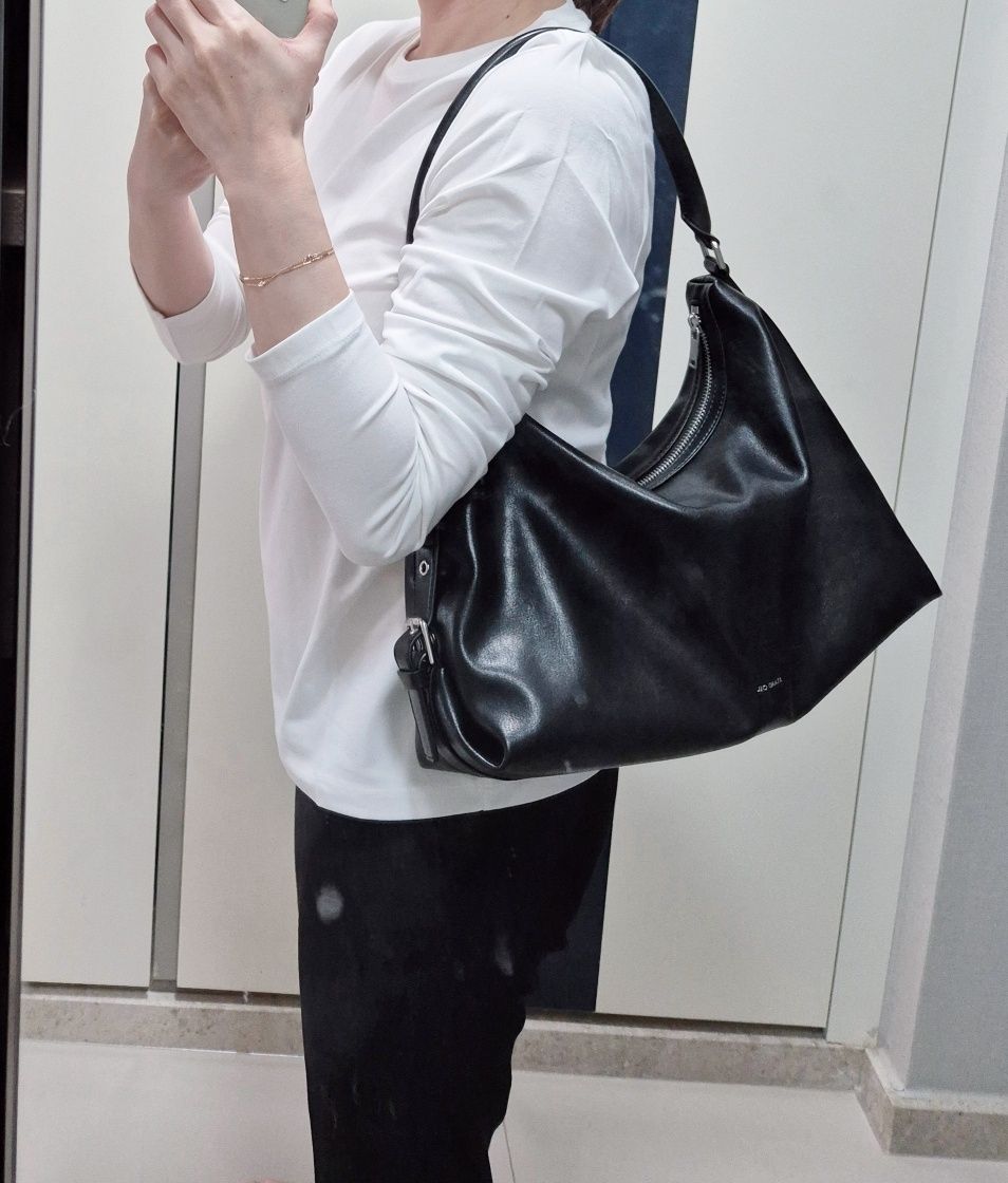 Mushy Bag / Black - Stand Oil