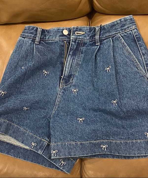 MUSINSA | RONRON RIBBON PATTERN PINTUCK DENIM SHORT PANTS