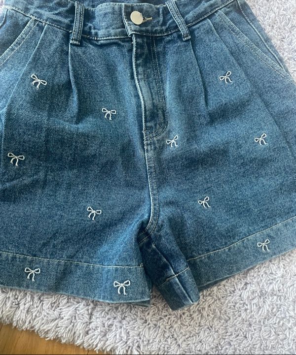 MUSINSA | RONRON RIBBON PATTERN PINTUCK DENIM SHORT PANTS