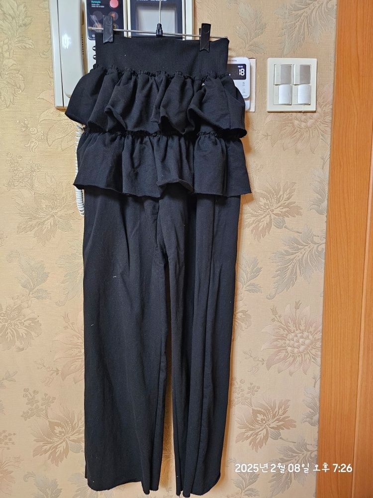 MUSINSA公式 | RONRON CANCAN RUFFLE LAYERED PANTSKIRT BLACK