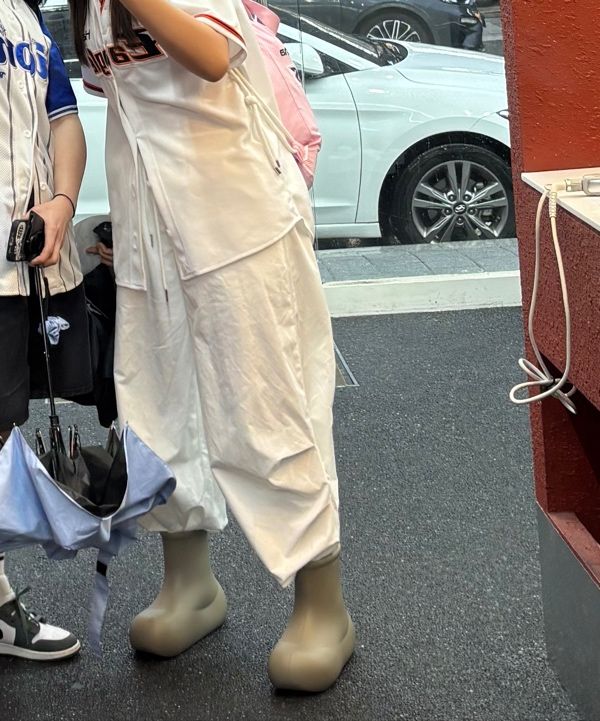 MUSINSA公式 | TAW&TOE ゼロビティ マーフ フォグ カーキ + ブラック