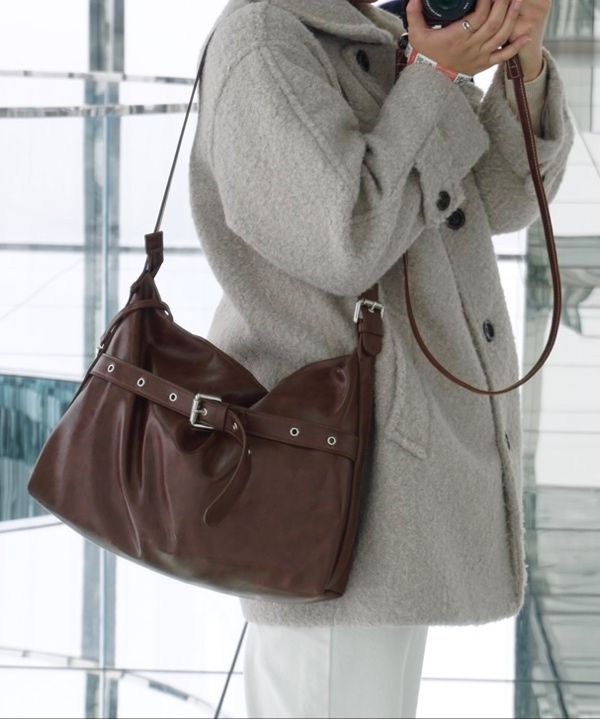 MUSINSA | VVV [SET] Buckle Hobo Shoulder Crossbody Bag _ Brown