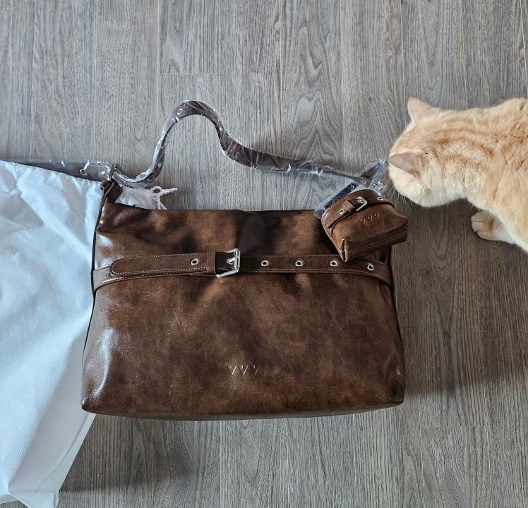 MUSINSA | VVV [SET] Buckle Hobo Shoulder Crossbody Bag _ Black