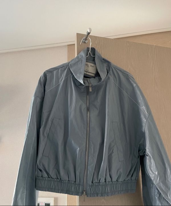 MUSINSA | MATIN KIM MATIN COATING CROP BLOUSON IN SKY