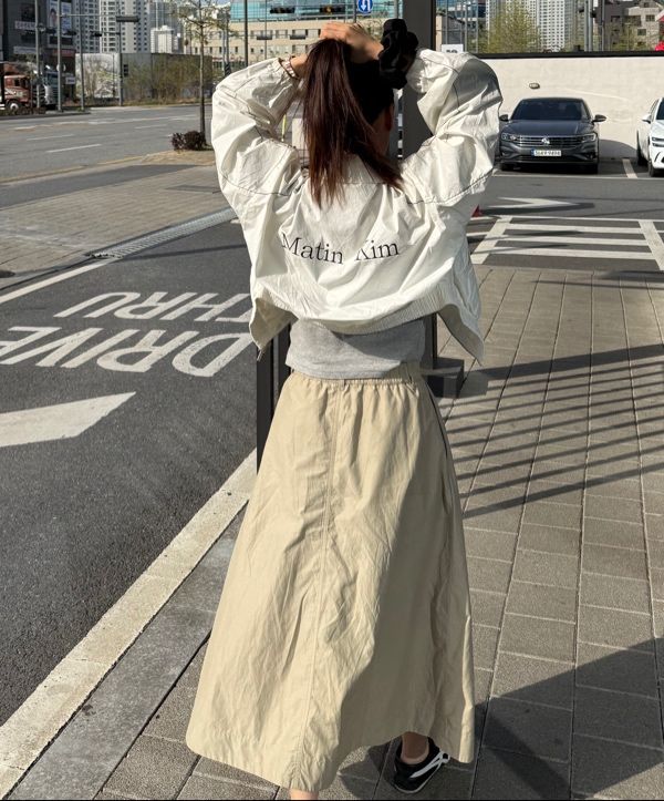 MUSINSA公式 | MATIN KIM MATIN COATING CROP BLOUSON IN IVORY