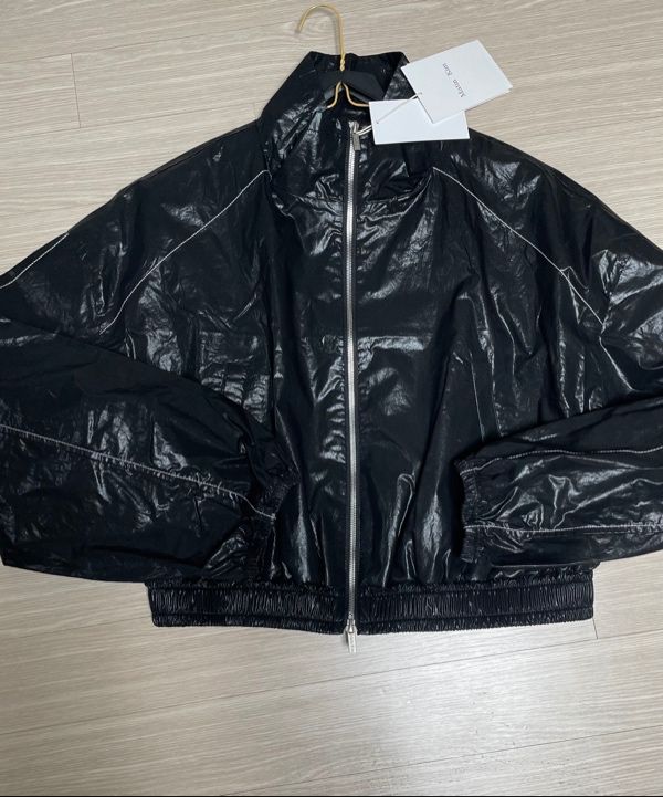 MUSINSA公式 | MATIN KIM MATIN COATING CROP BLOUSON IN BLACK
