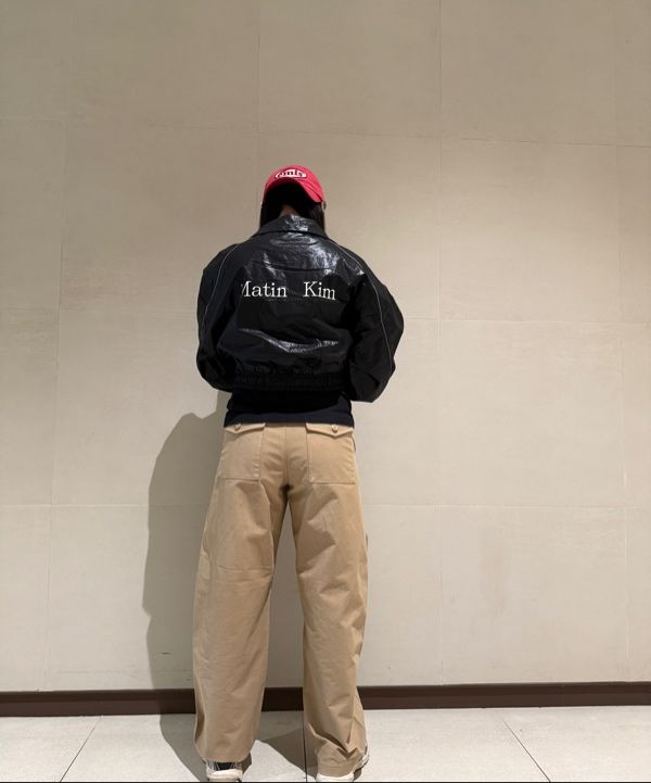 MUSINSA公式 | MATIN KIM MATIN COATING CROP BLOUSON IN BLACK