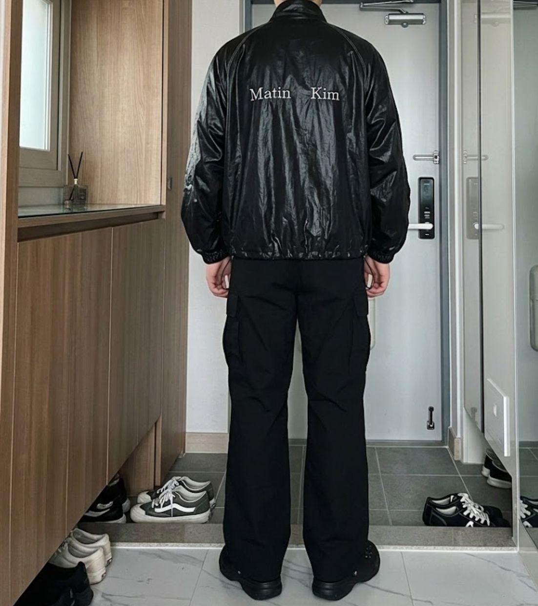 MUSINSA公式 | MATIN KIM MATIN COATING CROP BLOUSON IN BLACK