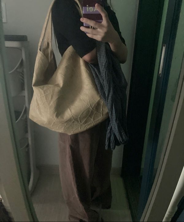 MUSINSA | SAND MUSEUM CACTUS HOBO BAG [Butter Yellow]