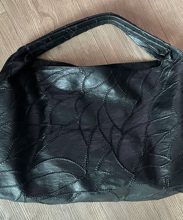 [SAND MUSEUM] CACTUS HOBO BAG BK / 税込み MUSINSA | SAND MUSEUM CACTUS HOBO BAG [Black]