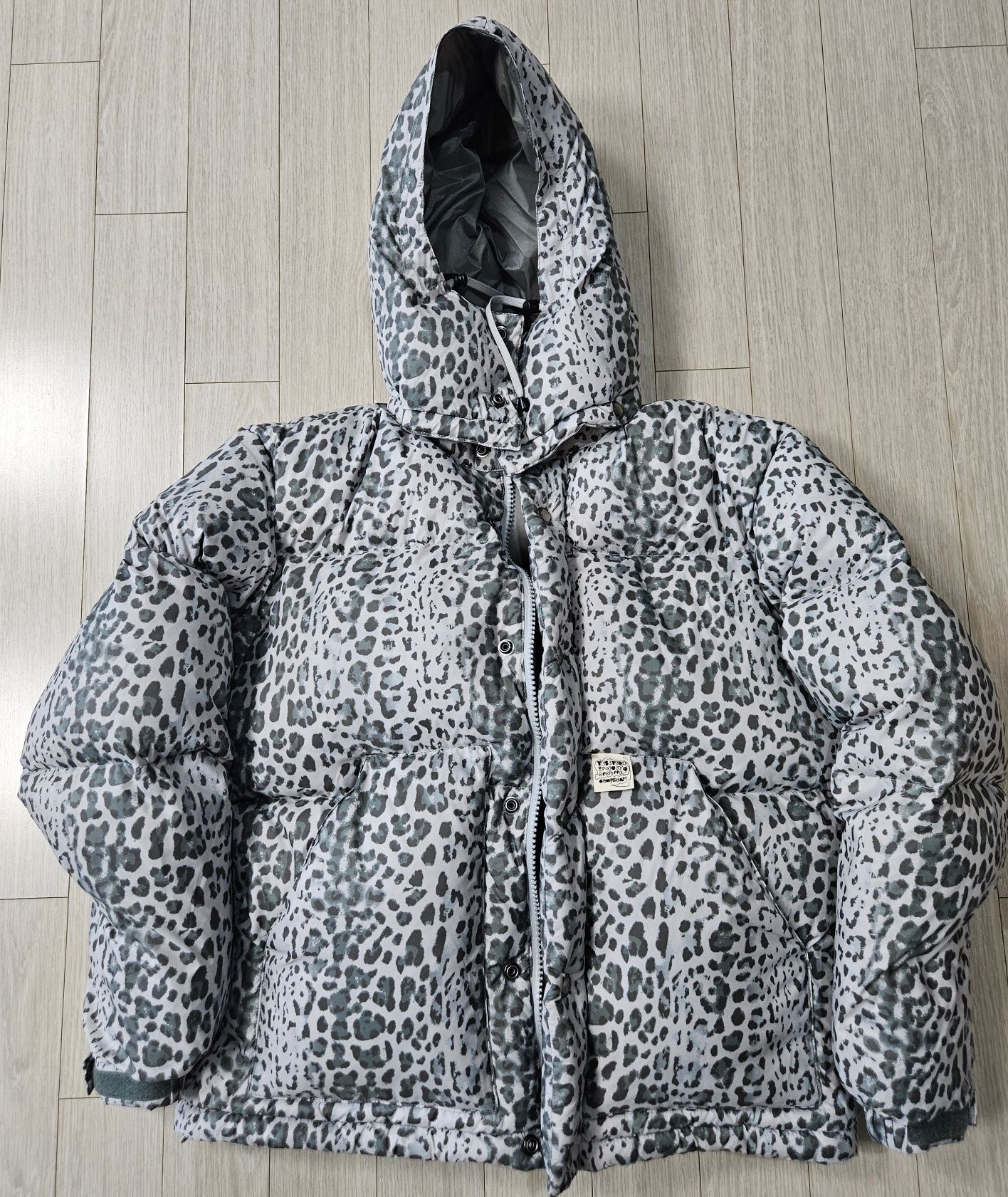 アウターその他 YESEYESEE Hooded Down Jacket Leopard yeseyesee Hooded Down Jacket - Leopard | 하이츠스토어