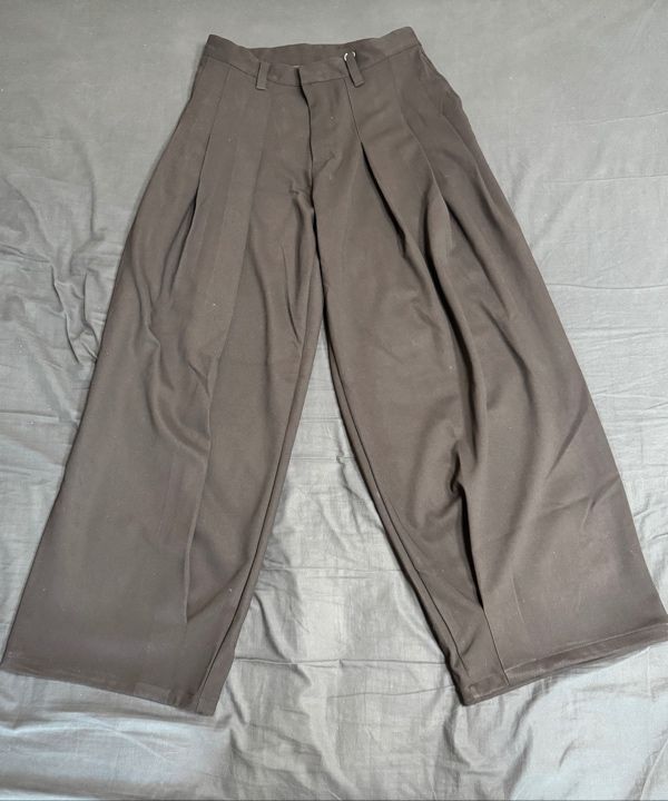 MUSINSA | DNSR Multi-pleated wide slacks charcoal