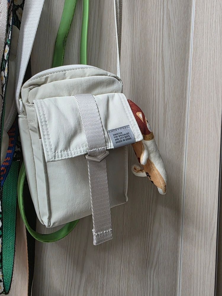 MUSINSA | SWEETCH PASSPORT BAG 003 Cream