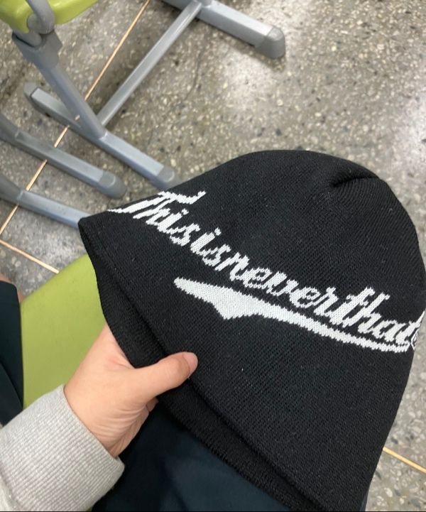 MUSINSA公式 | thisisneverthat Script Logo No Cuff Beanie Black