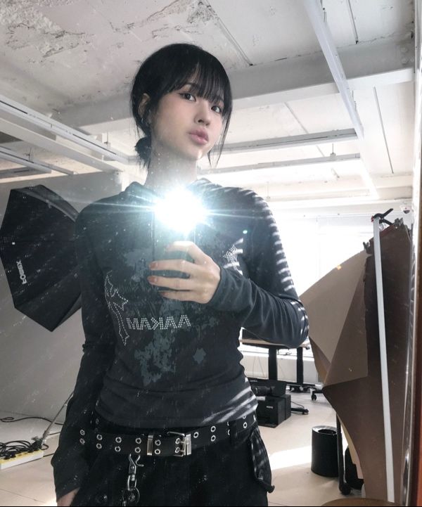 ☆AAKAM☆Studded CROS2 Hooded Long Sleeve 韓国発 MUSINSA公式 | AAKAM Studded Cross Hooded Long Sleeve (Dark Gray)