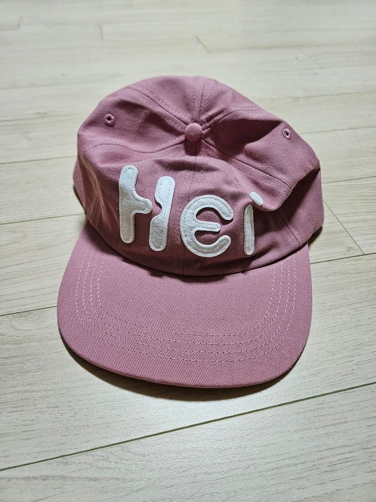 MUSINSA公式 | HEISAN ヘイ ビッグロゴ フェルトキャップ ダスティピンク