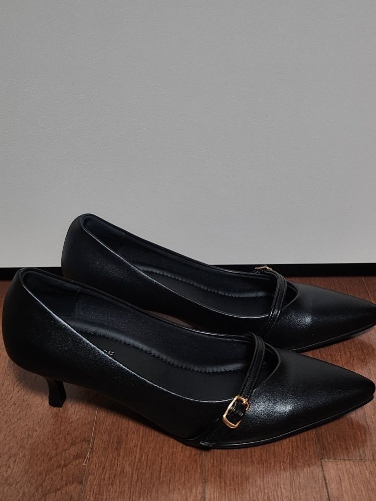 フラットシューズ ^custommade^ 5cm Mary Jane Kitten Heel Claire CW0078BK Designer fashion, Seoul-fully created | W Concept