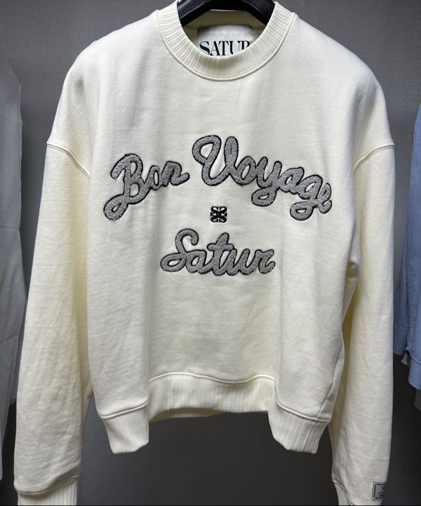 MUSINSA | SATUR Bon Voyage Buckle Fleece Sweatshirt Cream